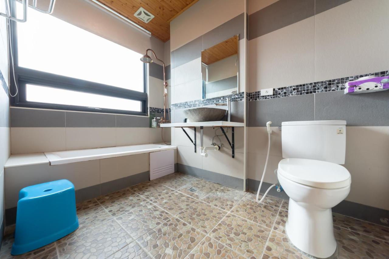Rococo Homestay Hengchun South Gate Exterior photo