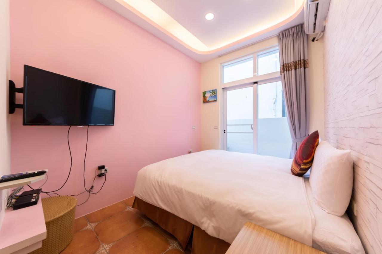 Rococo Homestay Hengchun South Gate Exterior photo